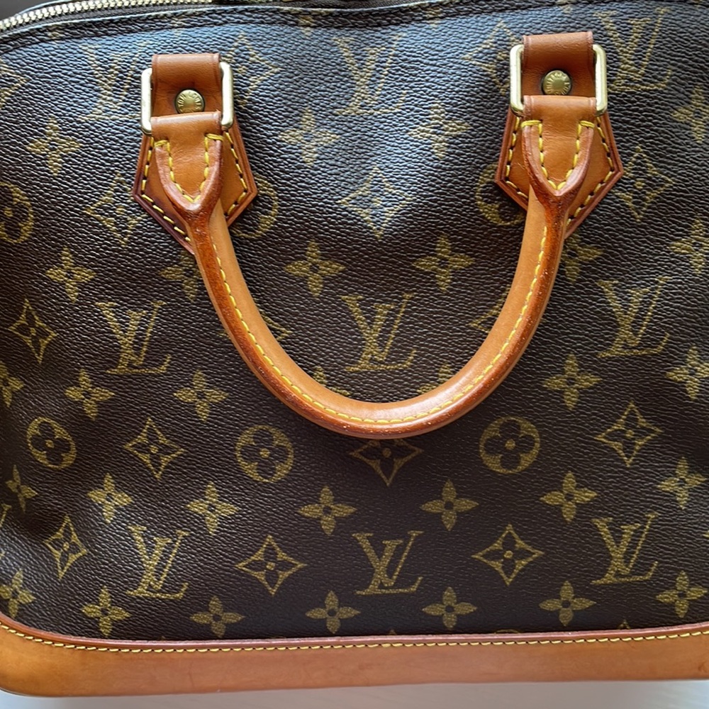 Louis Vuitton Alma MM Vintage ✨ - Picture 3 of 8